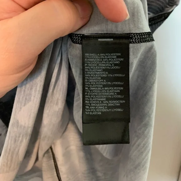 The North Face Workout Short-Sleeve Shirt - Picture 8 of 12